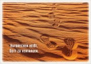 Postkarte Aufbrechen - Spuren im Sand
